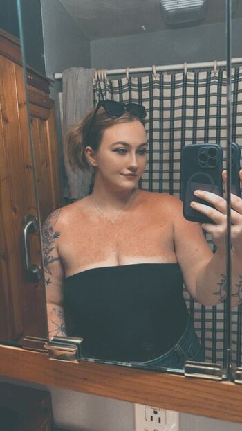 Full leaked Xsleepyhorrorx private onlyfans photo