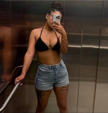 Full leaked Xtacey stacey africa private onlyfans photo