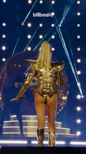 Xuxa Meneghel