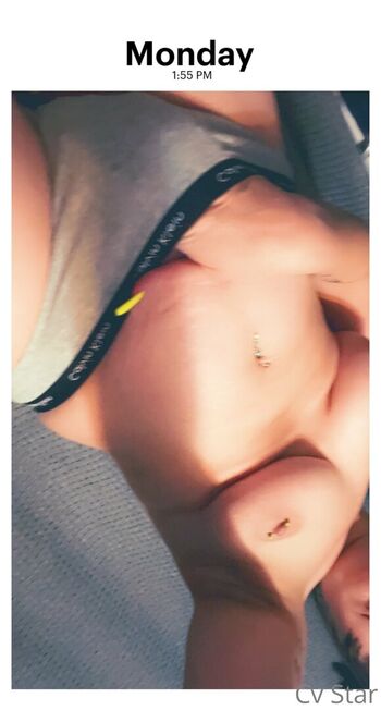 Full leaked Xxcvstarxx private onlyfans photo