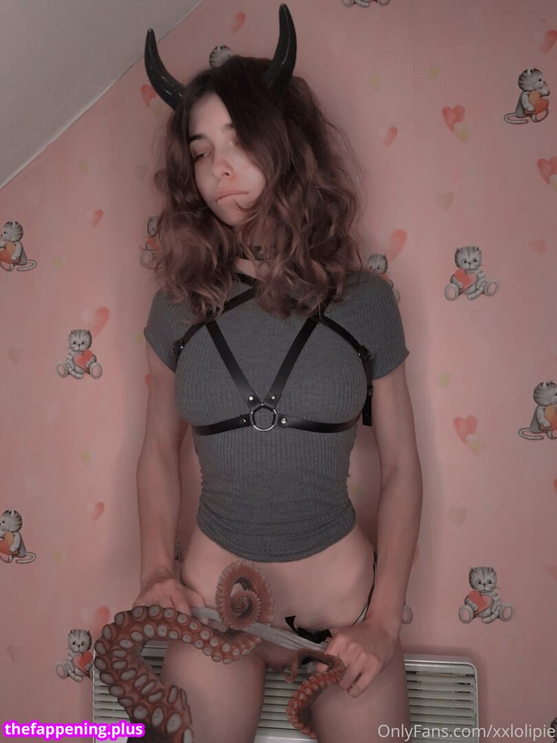 Xxlolipie / xxlolipie_ Naken OnlyFans Foto #2