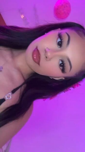 Full leaked Xxmahlia private onlyfans photo