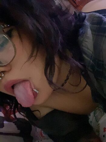 xxolyvxx
