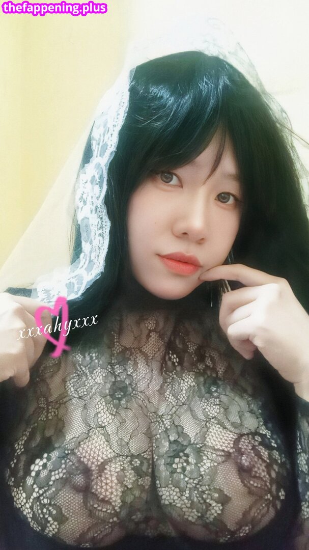 Agatha / xxxahyxxx नग्न OnlyFans फोटो #2