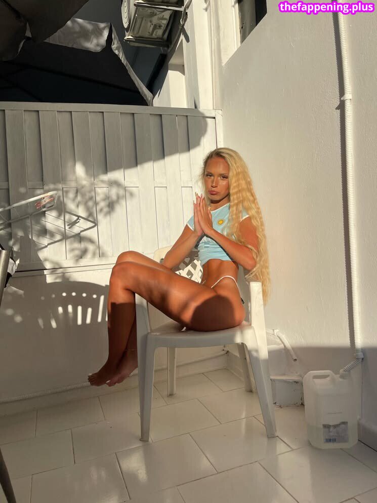 adiosmiamorrrrrr / xxxhorxha Çıplak OnlyFans Fotoğrafı #7