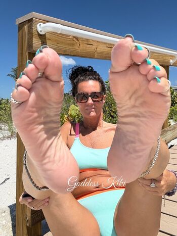 Full leaked Xxxkikifeet private onlyfans photo