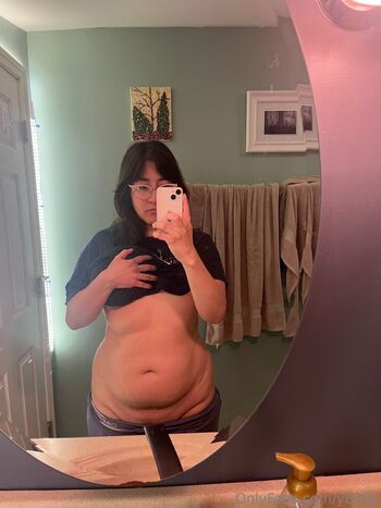 Full leaked Yy private onlyfans photo