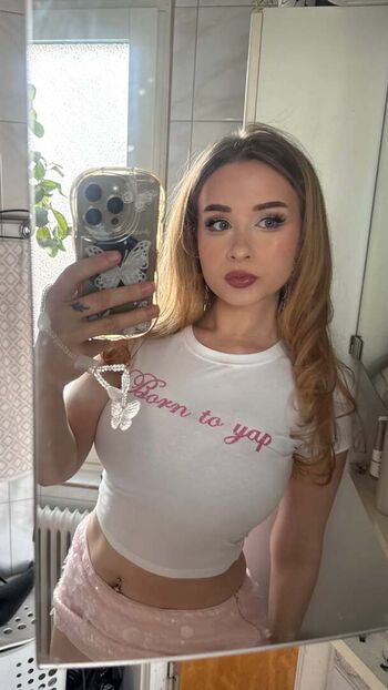 Full leaked Yaboielina page private onlyfans photo
