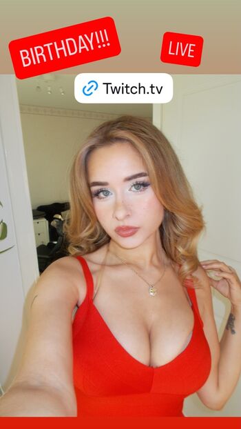 Full leaked Yaboielina page private onlyfans photo