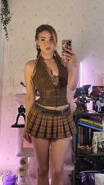 Full leaked Yaboielina private onlyfans photo
