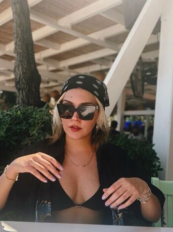 Full leaked Yagmur dilaveroglu page private onlyfans photo