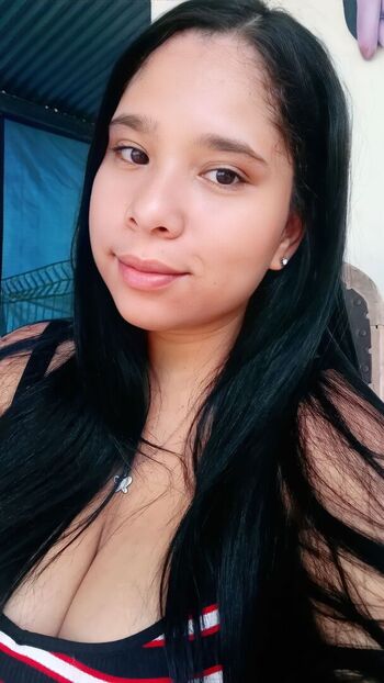 Full leaked Yahanis yisseth private onlyfans photo