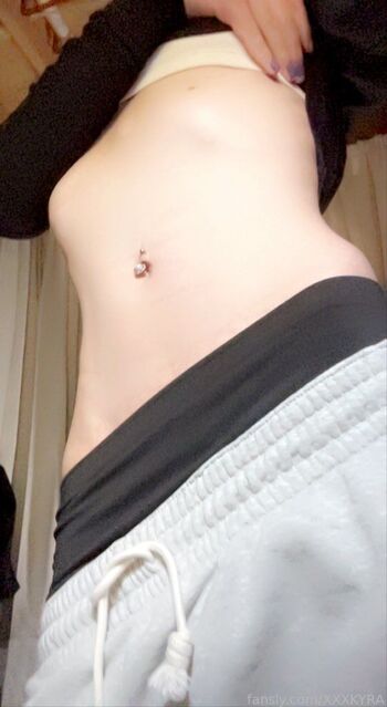 Yakumibaby \ Kittygirlzxo \ Kyrazlive \ D3Adst4R.kdx \ Kyraluvvv \ Xxxkyra \ Yakumibabi