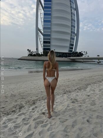 Full leaked Yaraline private onlyfans photo