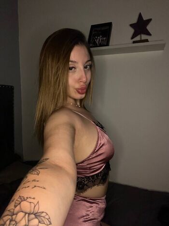 Full leaked Yaranavarro private onlyfans photo