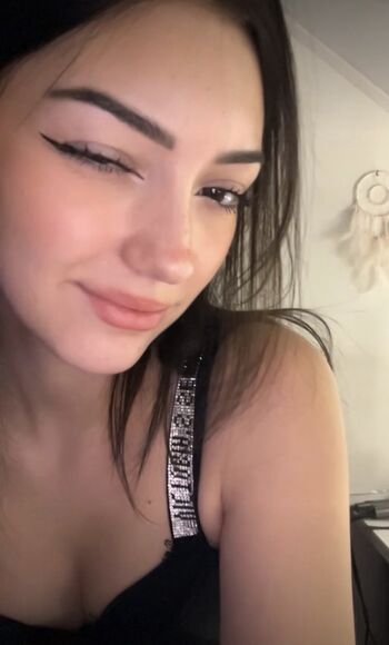 Full leaked Yarasweetie private onlyfans photo