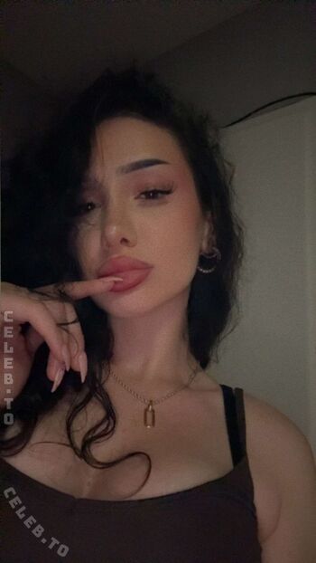 Full leaked Yasilisches private onlyfans photo