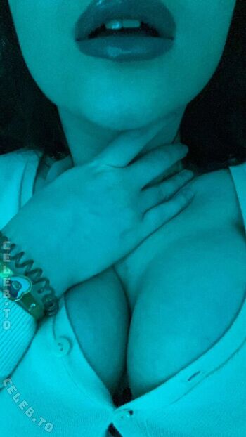 Full leaked Yasilisches private onlyfans photo