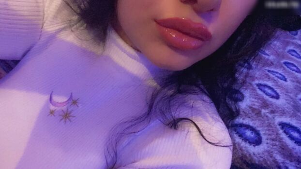 Full leaked Yasilisches private onlyfans photo