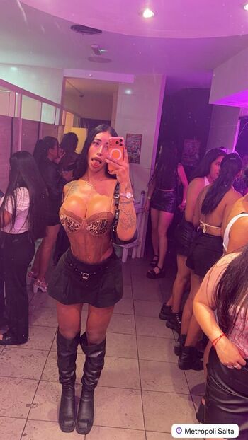 Full leaked Yasm private onlyfans photo