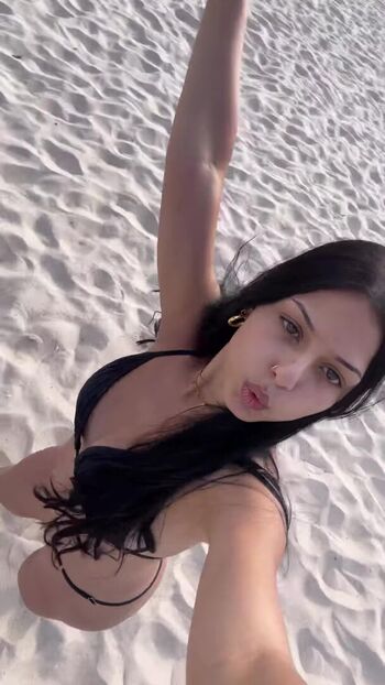 Full leaked Yasmin dias yassayk private onlyfans photo