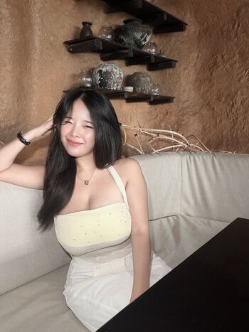 Full leaked Yasmintales qn private onlyfans photo