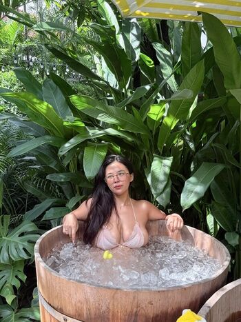 Full leaked Yasmintales qn private onlyfans photo