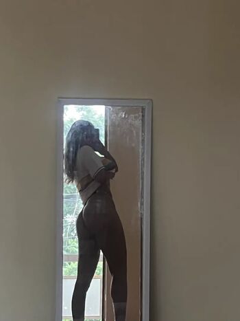 Full leaked Yatzhary private onlyfans photo