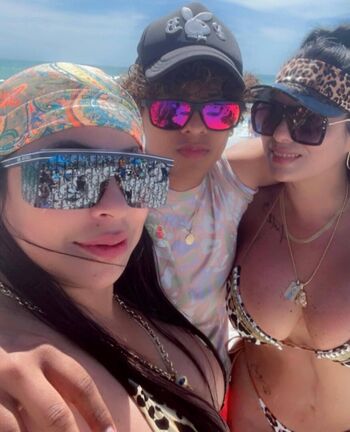 Full leaked Yeinny pacheco private onlyfans photo