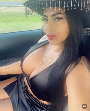 Full leaked Yeinny pacheco private onlyfans photo