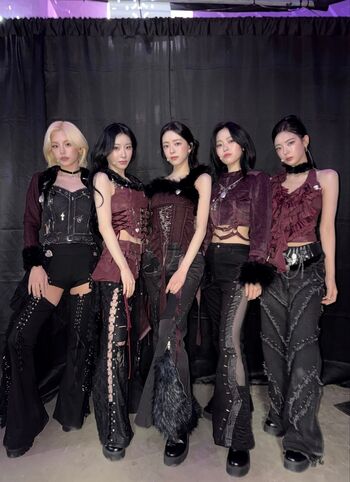 Yeji - ITZY (예지, Hwang Ye-ji)