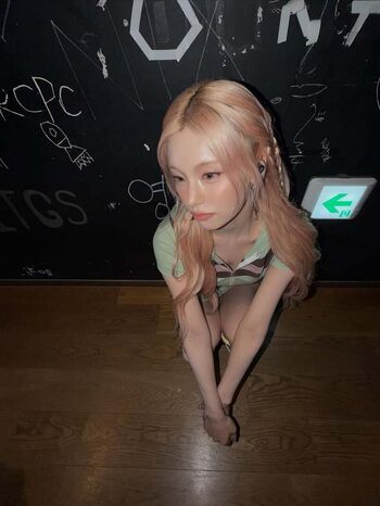Full leaked Yeji private onlyfans photo