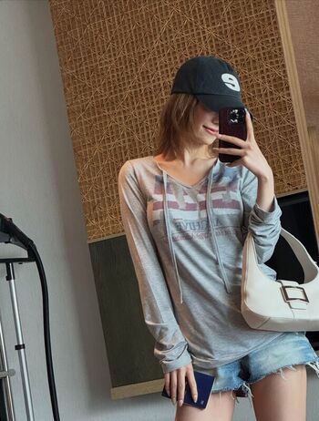Full leaked Yumlovechels / private onlyfans photo