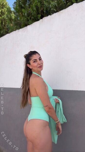 Full leaked Yeliz koc private onlyfans photo