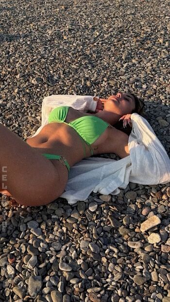 Full leaked Yeliz koc  page private onlyfans photo