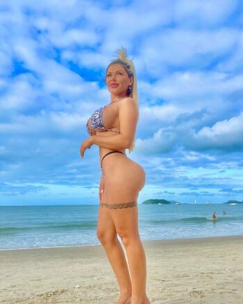 Full leaked Yenys olmedo private onlyfans photo