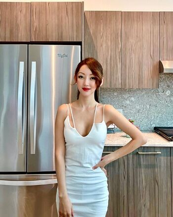 Full leaked Yeonmi park private onlyfans photo