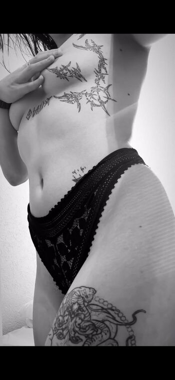 Full leaked Yesbutmulet private onlyfans photo