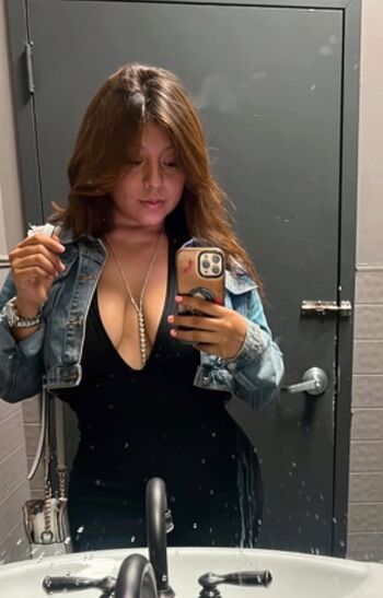 Yesenia S.