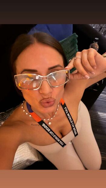 Full leaked Yesjulz page private onlyfans photo