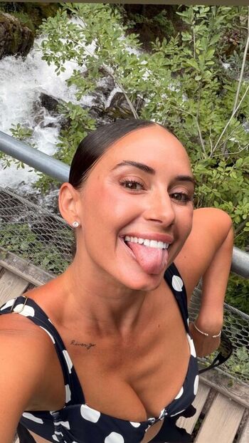 Full leaked Yesjulz private onlyfans photo