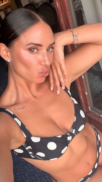 Full leaked Yesjulz private onlyfans photo