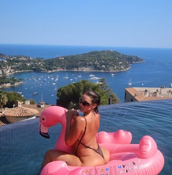 Full leaked Yesjulz page private onlyfans photo