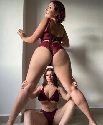 Full leaked Yesjulz  page private onlyfans photo