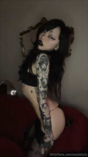 Full leaked Yeule private onlyfans photo