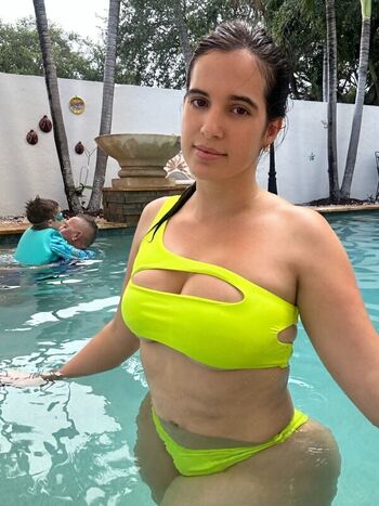 Full leaked Yilian cruz private onlyfans photo