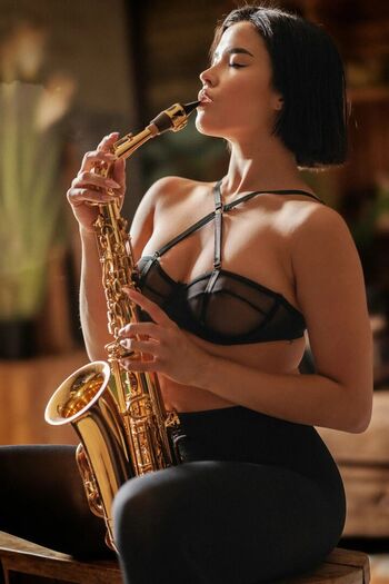 Yoana Nikolova