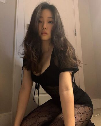 Full leaked Yojeong private onlyfans photo