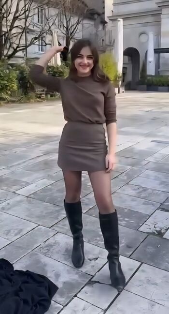 Full leaked Yona faedda private onlyfans photo