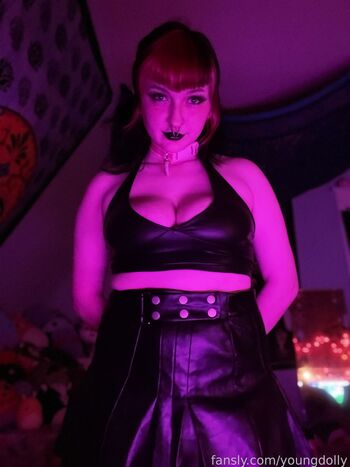 Full leaked Youngdolly private onlyfans photo